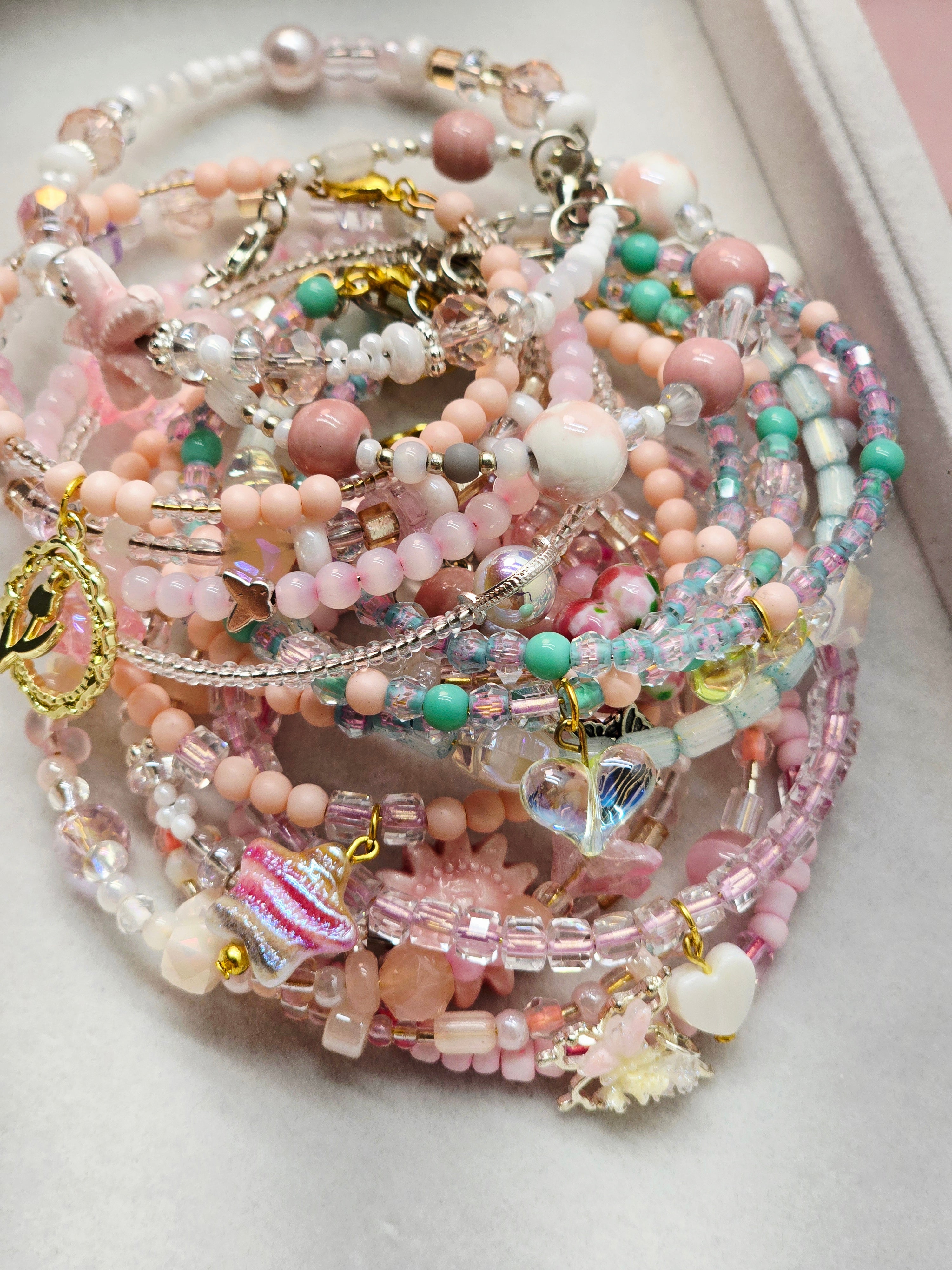 6 SEED BEADS BRACLETS - Mystery Bags